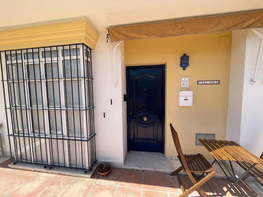 Casa Lola Conil, Azotea Al Mar Y Parking Solo Familias O Parejas Villa Conil De La Frontera Eksteriør bilde
