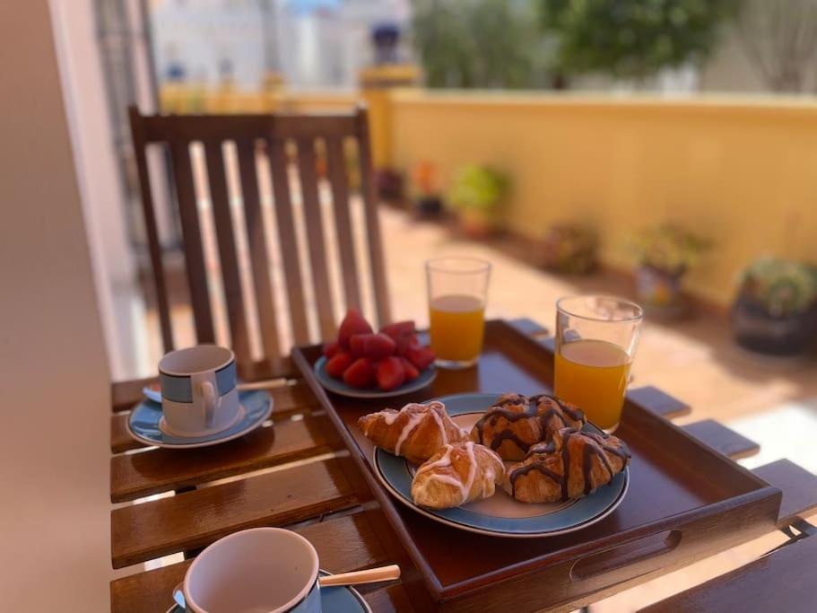 Casa Lola Conil, Azotea Al Mar Y Parking Solo Familias O Parejas Villa Conil De La Frontera Eksteriør bilde