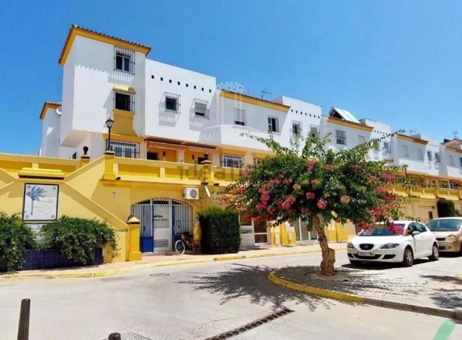 Casa Lola Conil, Azotea Al Mar Y Parking Solo Familias O Parejas Villa Conil De La Frontera Eksteriør bilde